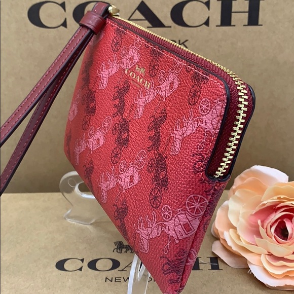 COACH Corner Zip Wristlet Im/bright red/cherry mul - Picture 5 of 14